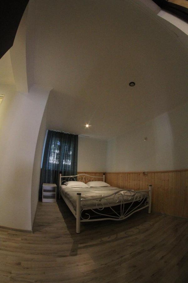 Novel House Apartment มาร์ทวิลิ ภายนอก รูปภาพ