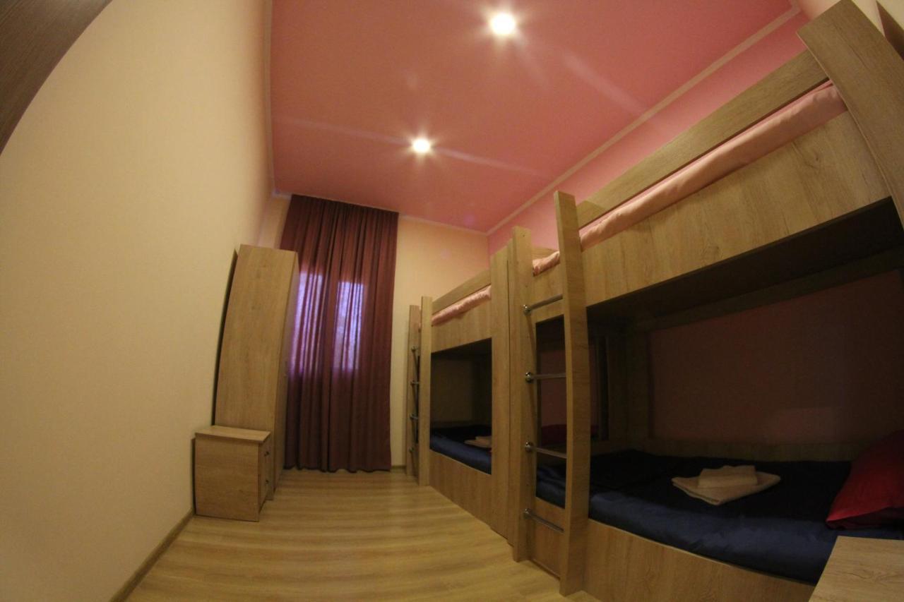 Novel House Apartment มาร์ทวิลิ ภายนอก รูปภาพ