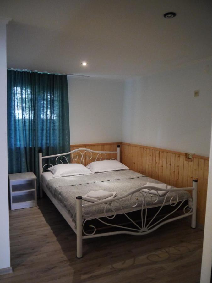 Novel House Apartment มาร์ทวิลิ ภายนอก รูปภาพ